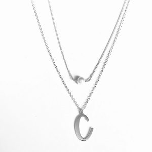 COLLAR DOBLE CON PERLA E INICIAL DE 2 CMS